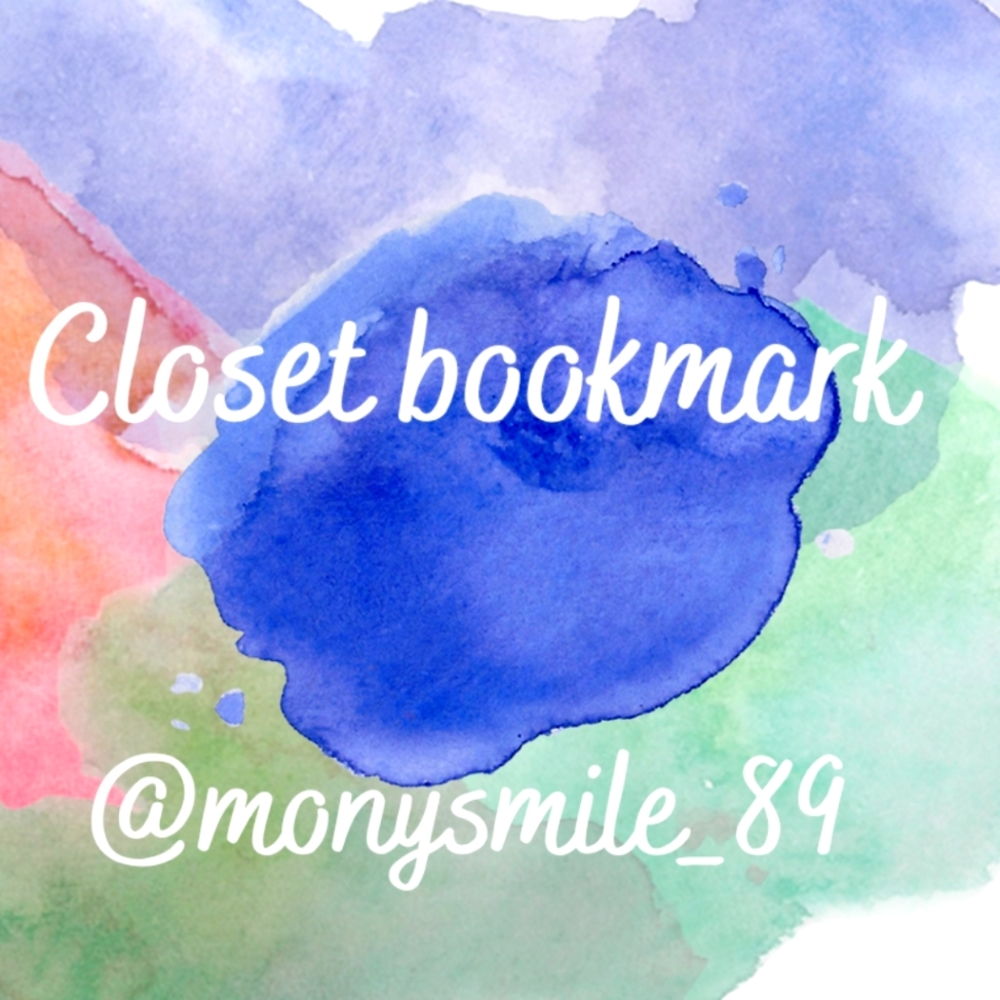 Like to bookmark my closet 😊